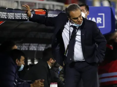 Martín Lasarte criticó la triple flecha y mostró preocupación por la resolución de los clubes de Europa