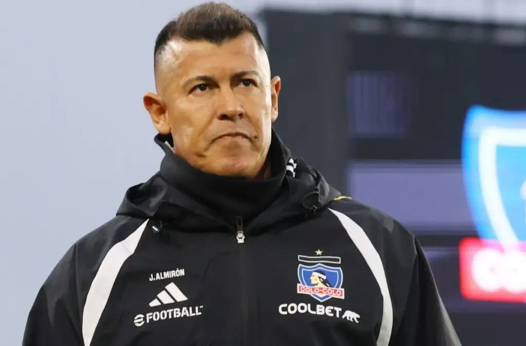 Ramiro González apuntó a Jorge Almirón por su escaso protagonismo en Colo-Colo durante 2024.