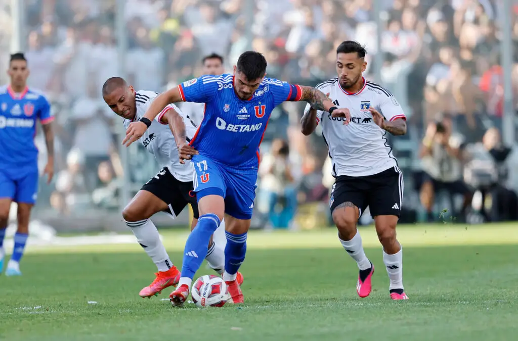 El Superclásico se podría disputar en el Estadio Santa Laura.