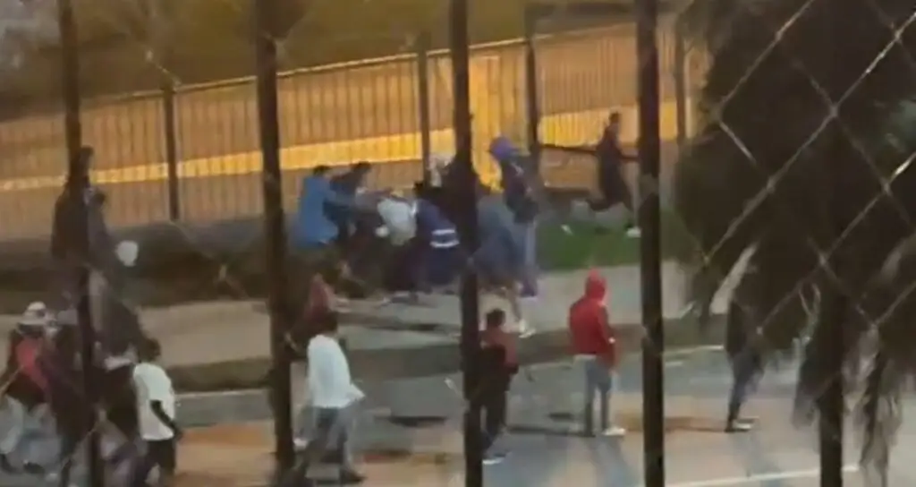 Hincha de Colo-Colo fue asesinado por fanáticos de Universitario de Deportes.