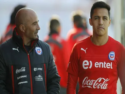 Viejo conocido anhela reencontrarse con Alexis Sánchez y va con todo por su fichaje