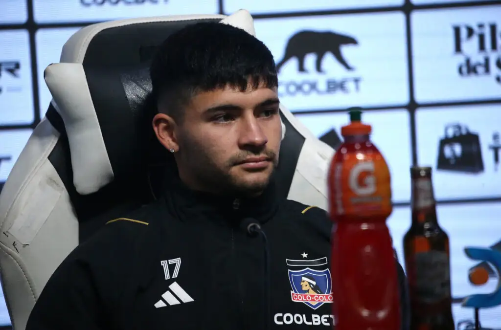 Cristián Riquelme no ha podido debutar con la camiseta de Colo-Colo.