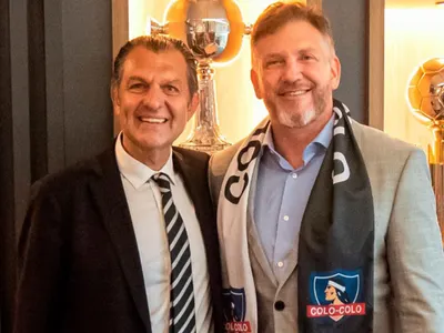 «Tiene más peso que Pablo Milad»: hinchas estallan ante particular reunión de Aníbal Mosa y el Presidente de la CONMEBOL