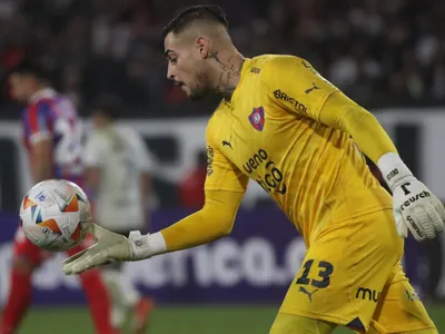 VIDEO: Se destapa la polémica reacción de arquero de Cerro Porteño tras perder frente a Colo-Colo