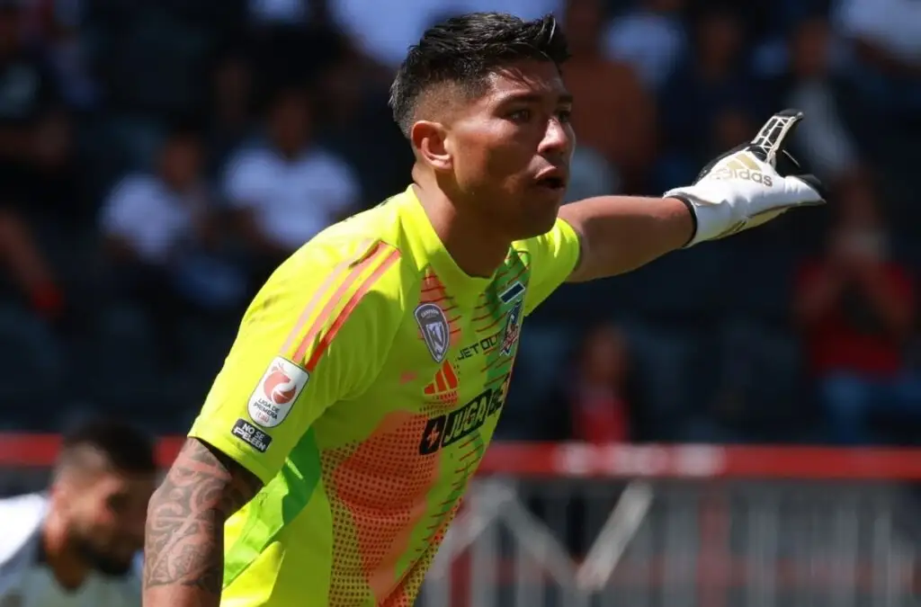 Conmebol impuso un límite de 8 segundos para que un portero se deshaga del balón.