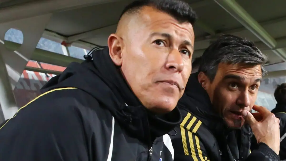 Jorge Almirón espera la llegada de 5 refuerzos para 2025.
