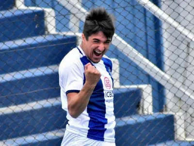 Colo-Colo habría presentado una última oferta por Favio Cabral