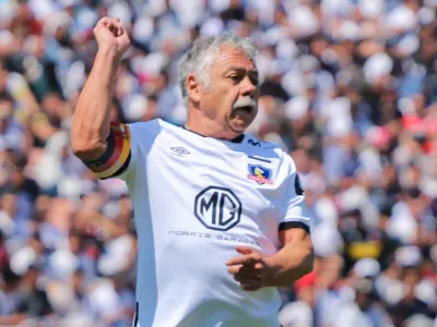 Carlos Caszely manifestó sus ganas de que el sector Cordillera del estadio Monumental lleve su nombre