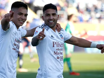Las llamativas portadas de la prensa nacional: «Colo-Colo hace una fiesta con el terror de la U»