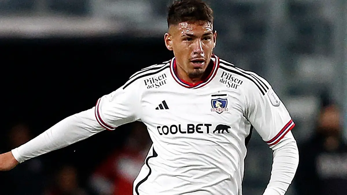 Alan Saldivia quiere brillar en Colo Colo y tiene contrato hasta 2026