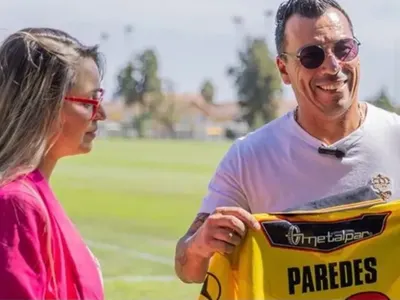 Bombazo en el fútbol chileno: Esteban Paredes tendría todo listo para volver al profesionalismo