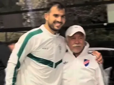 [VIDEO] La felicidad de figura de Santiago Wanderers tras compartir con Carlos Caszely: «Ídolo»